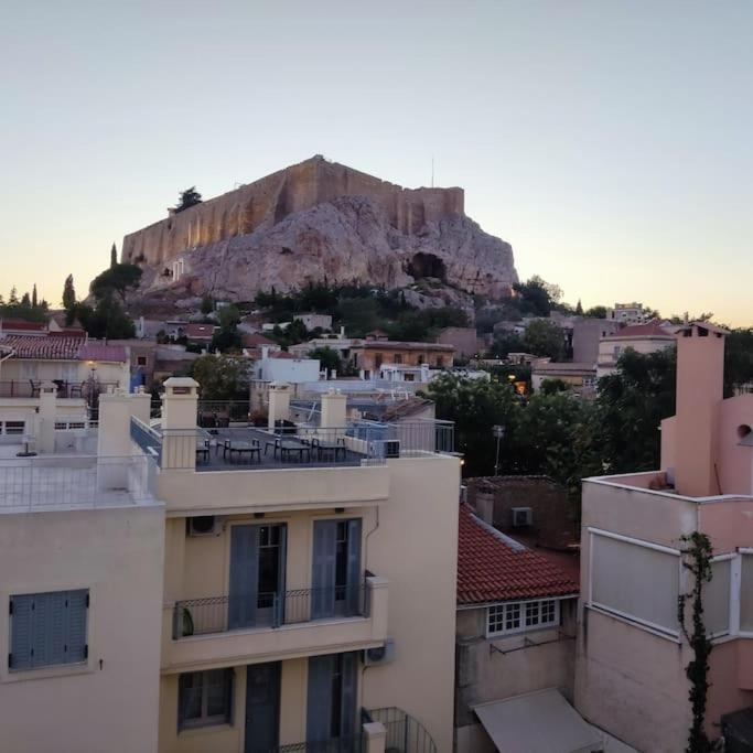 Plaka'S Heart Apartment เอเธนส์ ภายนอก รูปภาพ