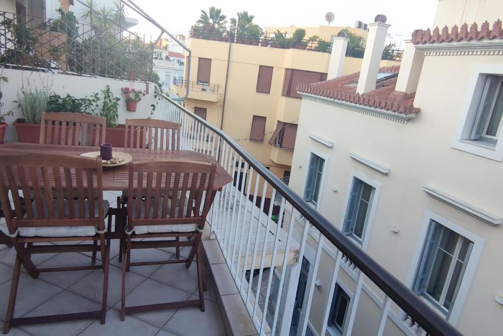 Plaka'S Heart Apartment เอเธนส์ ภายนอก รูปภาพ