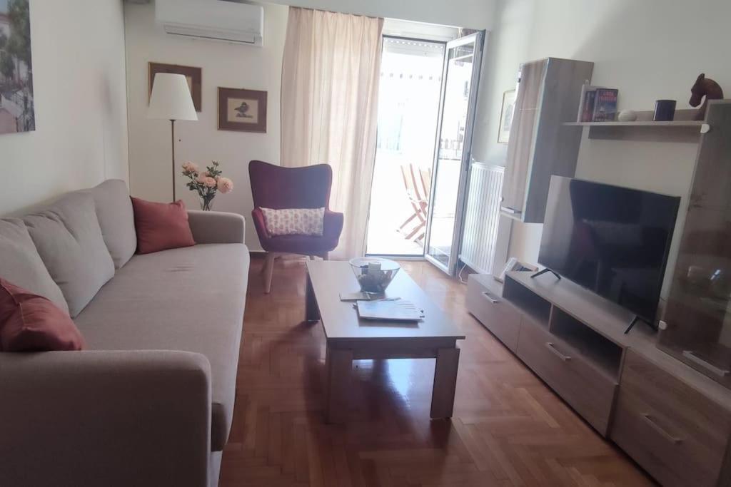 Plaka'S Heart Apartment เอเธนส์ ภายนอก รูปภาพ